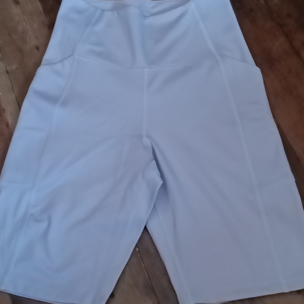 Brand new girlfriend collective bike shorts